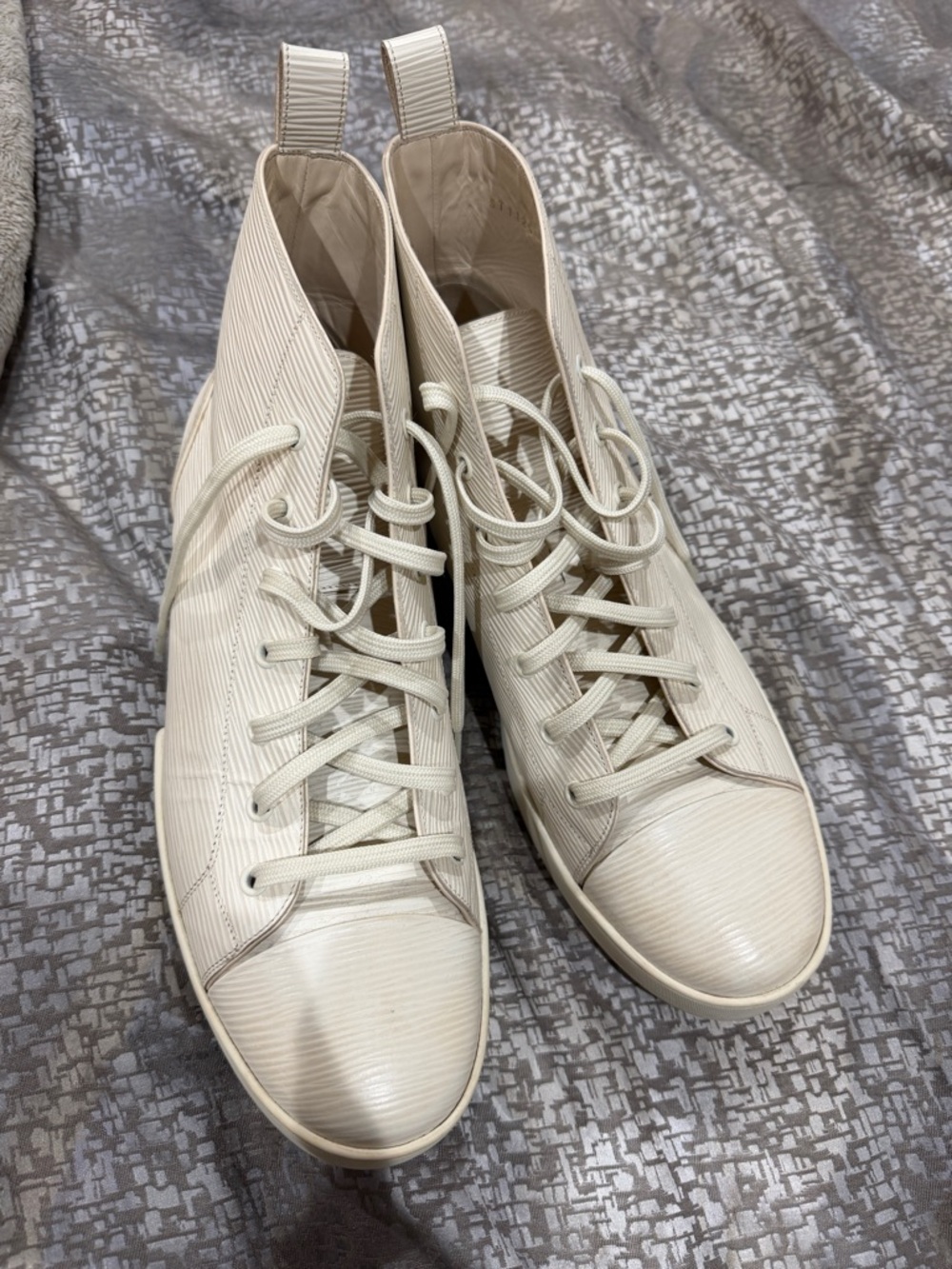 Louis Vuitton Off-White Textured High-Top Sneakers
